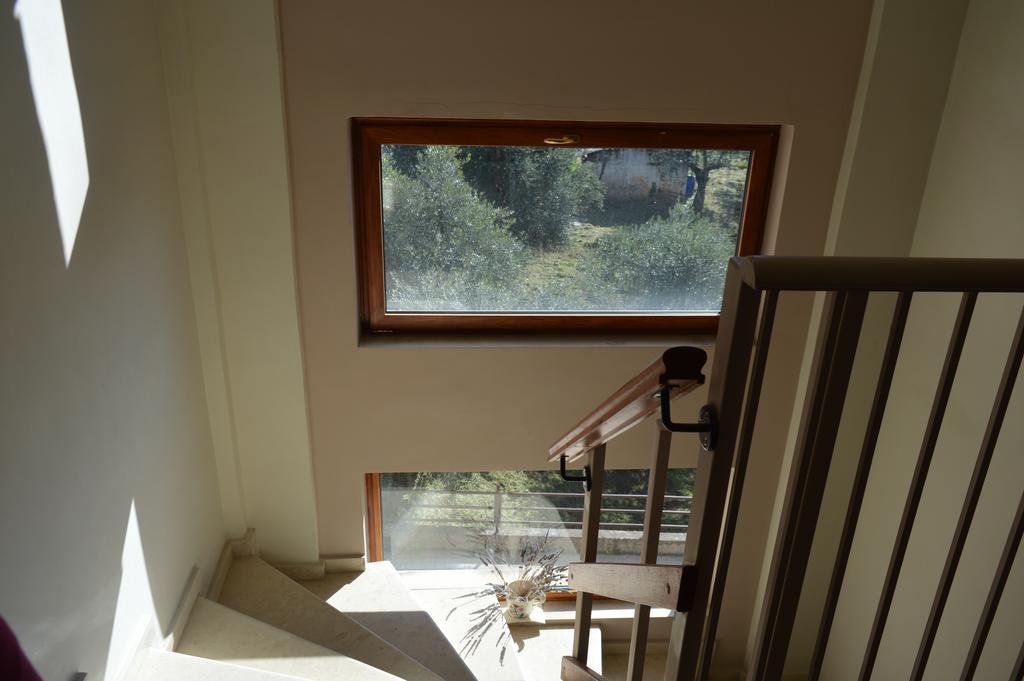 Deili Studio Loft Kalamata Bagian luar foto
