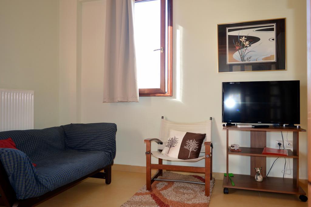 Deili Studio Loft Kalamata Bagian luar foto