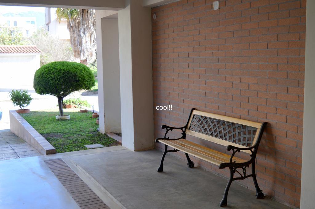 Deili Studio Loft Kalamata Bagian luar foto