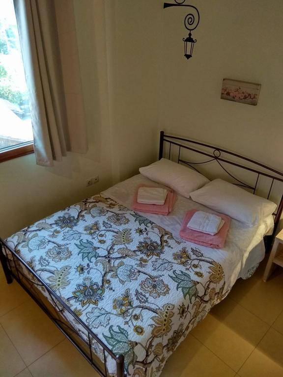 Deili Studio Loft Kalamata Bagian luar foto