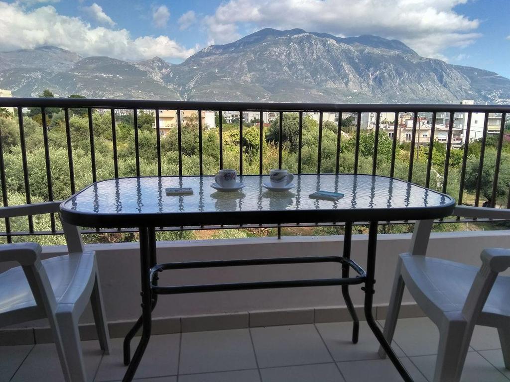 Deili Studio Loft Kalamata Bagian luar foto