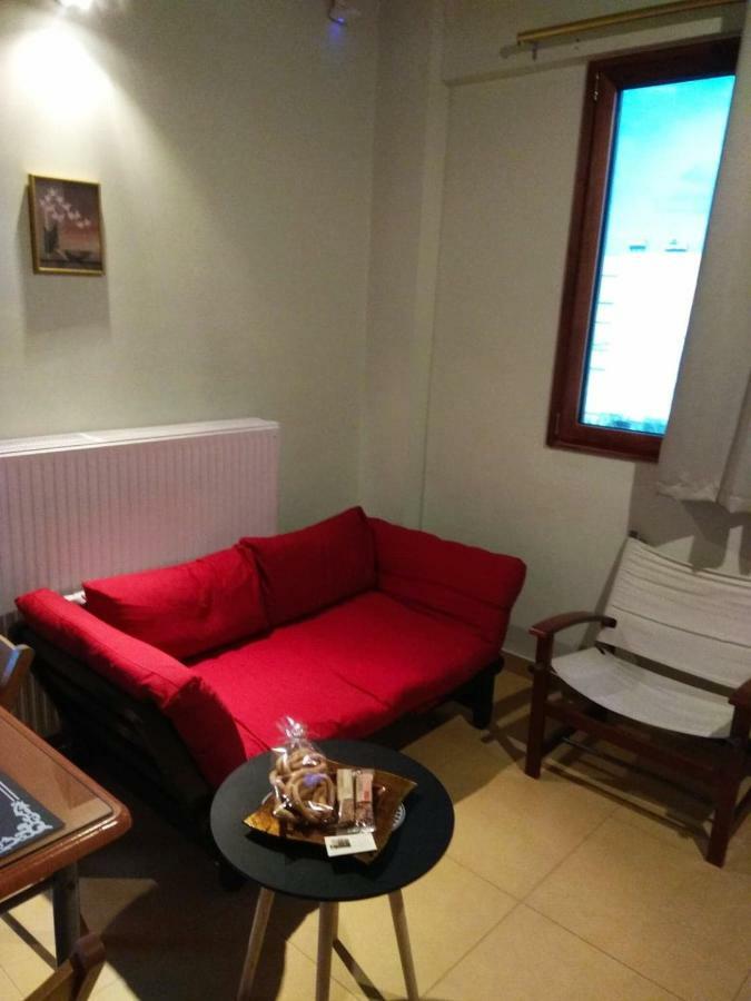 Deili Studio Loft Kalamata Bagian luar foto